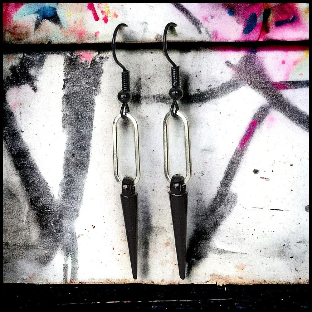5 For $25💫Punk Black Spike Cone Silver Paperclip Dangles Earrings